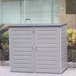 Gartenschrank aus Resin 1.170 L mit Dämpfern, grau und cremeweiß, 140x82x123 cm