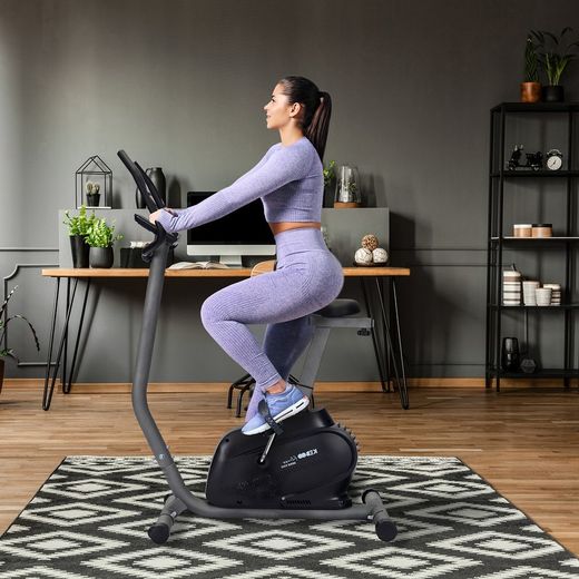 Bicicletta statica con pulsometro sul manubrio e display, 98 x 51 x 132 cm, in acciaio grigio e nero | Collezione Serie 900