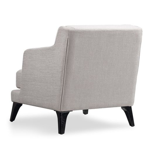 Butaca,  74  x  84  x  78 cm,  con reposa brazos y cojínes tapizados en beige |  Colección Delft