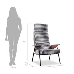 Butaca, 83  x  87  x  114 cm, pata de gallo tapizada  |  Colección Ribe