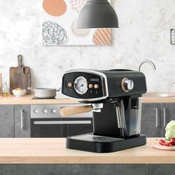 Espresso-Maschine mit Milchaufschäumer, 26,9 x 22,6 x 28,6 cm, aus Metall, PP und Edelstahl in Schwarz | Kollektion Kai