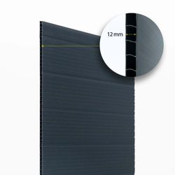 Caseta de Resina para Exterior Gardiun New Marena 2,57m² (130x190x203 cm) con Ventana Lateral y Respiraderos, Color Antracita/Blanco – Ideal para Jardín y Espacios al Aire Libre
