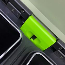 Recycling-Mülleimer, 58 x 35,5 x 60 cm, aus Metall und Kunststoff in Grün | Kollektion Planeta