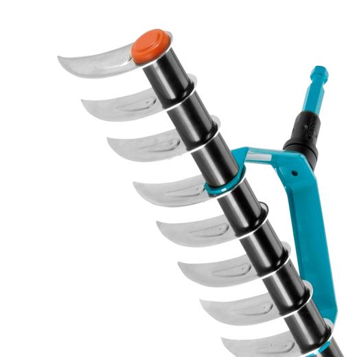 Escarificador de césped Gardena Combisystem, 35 cm de ancho, dientes galvanizados, compatible con mangos