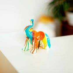 Figura Bebé Elefante Hathi, 19 x 12 x 20 cm, en poliresina multicolor