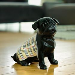 Figura Bulldog  Selene,  20 x 13 x 20 cm,  negro