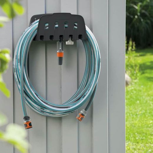 Kit Manguera Jardín Gardena Classic 20 m con Soporte y Lanza Ajustable