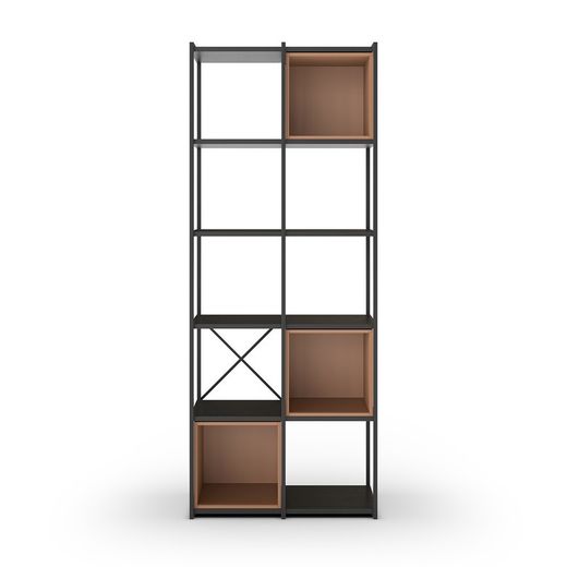 Librería, 70,5 x 39 x 179 cm, de madera y metal en negro y terracota | Colección Anya