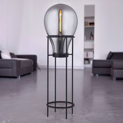 Lampada da terra, Ø 50 x 158 cm, in vetro fumé | Collezione Hatann