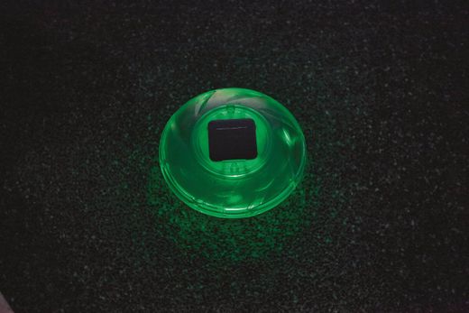 Luz Flotante LED Solar Bestway 18 cm para Piscina y Spa