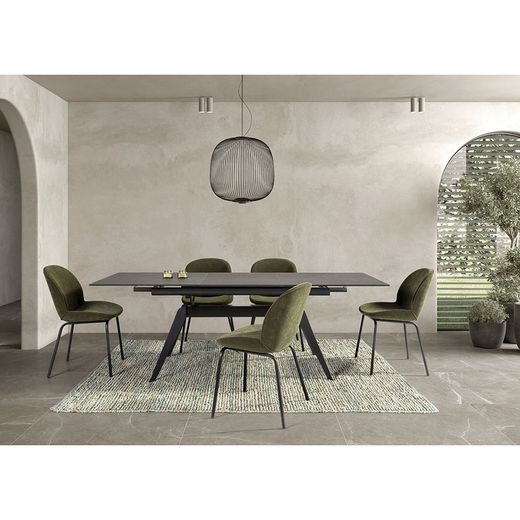 Tavolo, 160/220 x 90 x 76 cm, in ceramica e metallo nero | Collezione Lula
