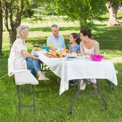 Mesa Plegable y Portátil Gardiun New Koln 240x74x74 cm en Resina Blanca con Asa Lateral y Sistema de Bloqueo – Ideal para Exterior y Espacios Pequeños
