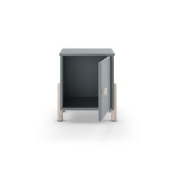 Comodino, 39,4 x 30 x 47 cm, in legno verde | Collezione Enola