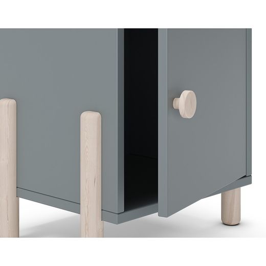 Comodino, 39,4 x 30 x 47 cm, in legno verde | Collezione Enola