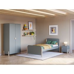 Comodino, 39,4 x 30 x 47 cm, in legno verde | Collezione Enola