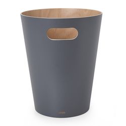 Cestino, 23 x 23 x 28 cm, in legno di faggio grigio scuro e naturale | Collezione Woodrow