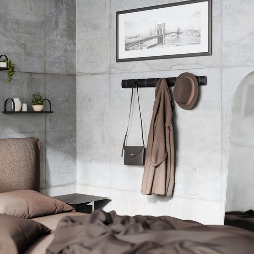 Portabastoni, 81 x 3 x 6 cm, in legno di pioppo nero | Collezione Flip