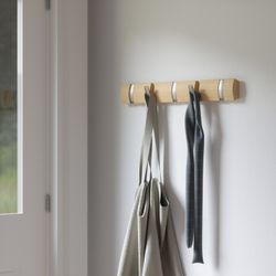 Perchero de pared, 51 x 3 x 6,5 cm, de madera de álamo y abs en natural | Colección Flip