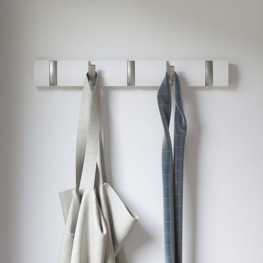 Portabastoni da parete, 51 x 6 x 3 cm, in legno di pioppo e ABS bianco | Collezione Flip