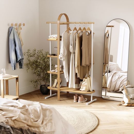 Portabastoni da terra, 106 x 39 x 167 cm, in legno di eucalipto naturale e bianco | Collezione Bellwood
