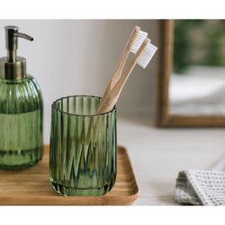 Zahnbürstenhalter, 7 x 7 x 10 cm, aus Glas in Grün | Kollektion Green