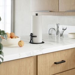 Portarrollos, 18 x 18 x 34 cm, de acero en negro | Colección Buddy