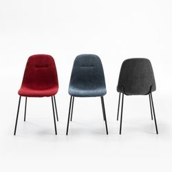 Sedia, 45 x 54 x 85 cm, in tessuto e metallo rosso e nero | Collezione Renne