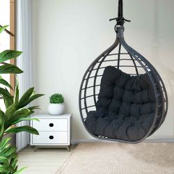 Poltrona Sospesa in Rattan Naturale Chillvert Parma 90x67x122 cm con Cuscino Nero