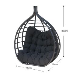 Poltrona Sospesa in Rattan Naturale Chillvert Parma 90x67x122 cm con Cuscino Nero