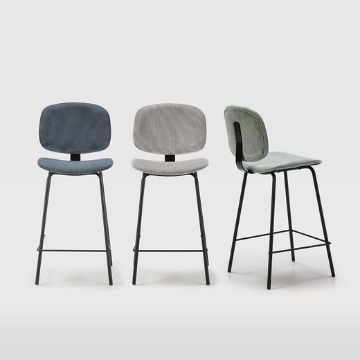 Taburete alto, 44 x 50 x 98 cm, de pana en gris | Colección Arus