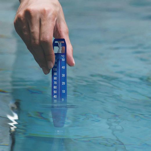 Termómetro flutuante para piscina Kokido azul, leitura em Celsius e Fahrenheit